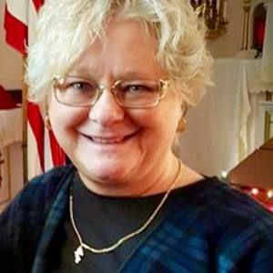 Meet your Posher, Denise